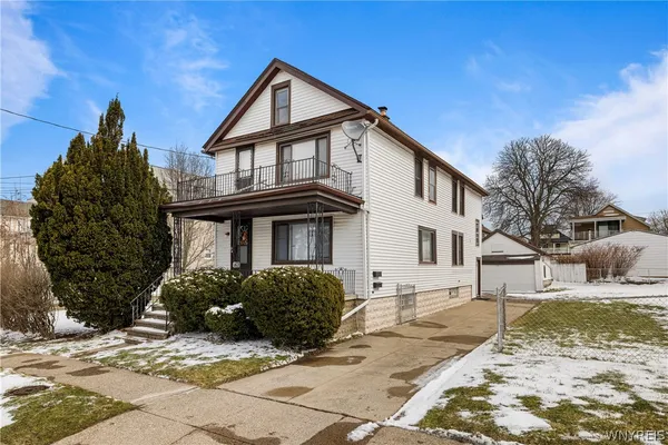 $1,200 | 129 Woodell Avenue, Cheektowaga, NY 14211