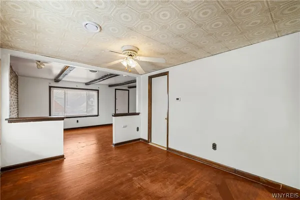 $1,200 | 129 Woodell Avenue, Cheektowaga, NY 14211