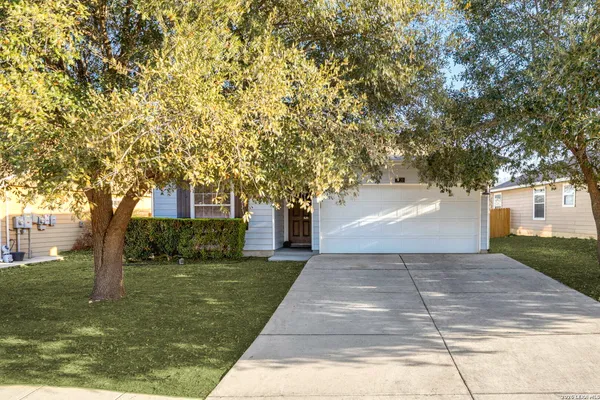 $1,800 | 11720 Basil Grass, San Antonio, TX 78245