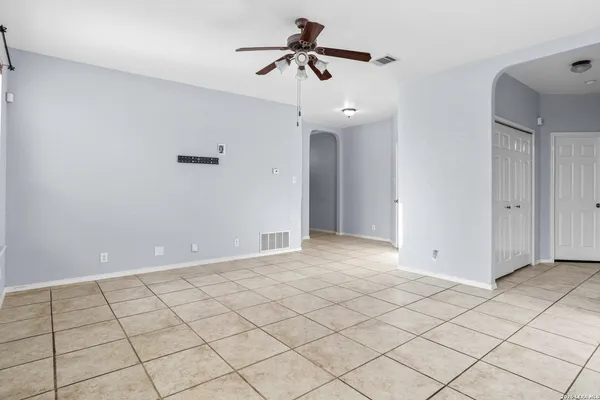 $1,800 | 11720 Basil Grass, San Antonio, TX 78245