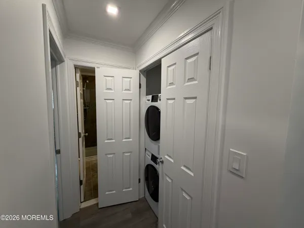 a view of walk in closet