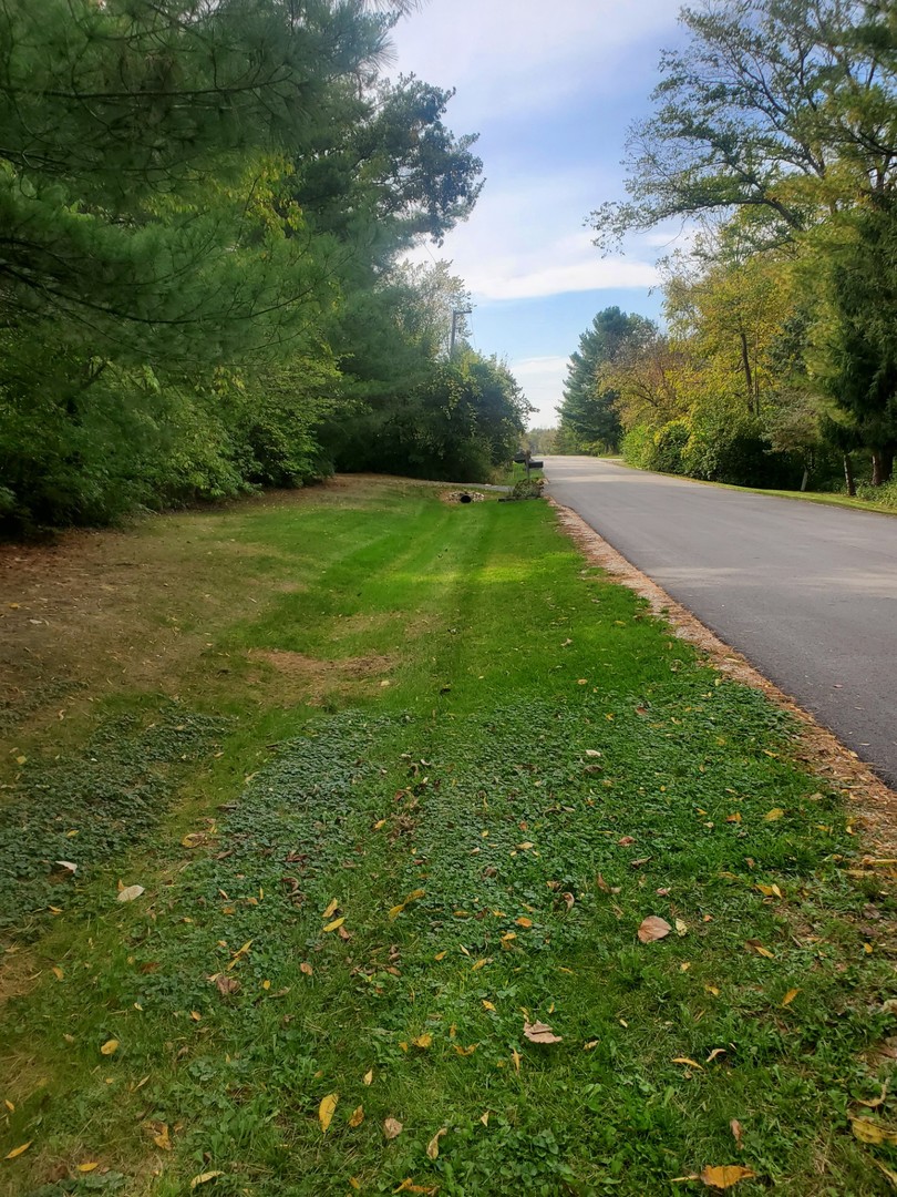 20525 Ridgeview Drive Marengo, IL 60152 - Photo 2 of 20 a view of a field with grass and trees