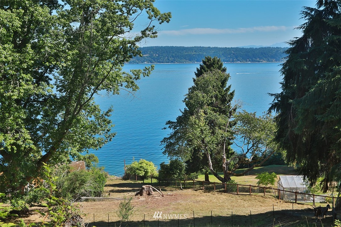 4847 Saratoga Road Langley, WA 98260 - Photo 12 of 40 Gallery Image 12