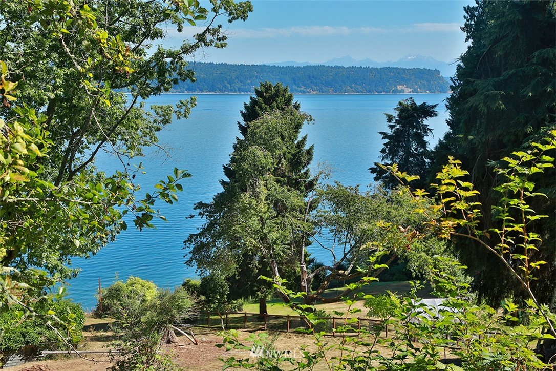 4847 Saratoga Road Langley, WA 98260 - Photo 16 of 40 Gallery Image 16