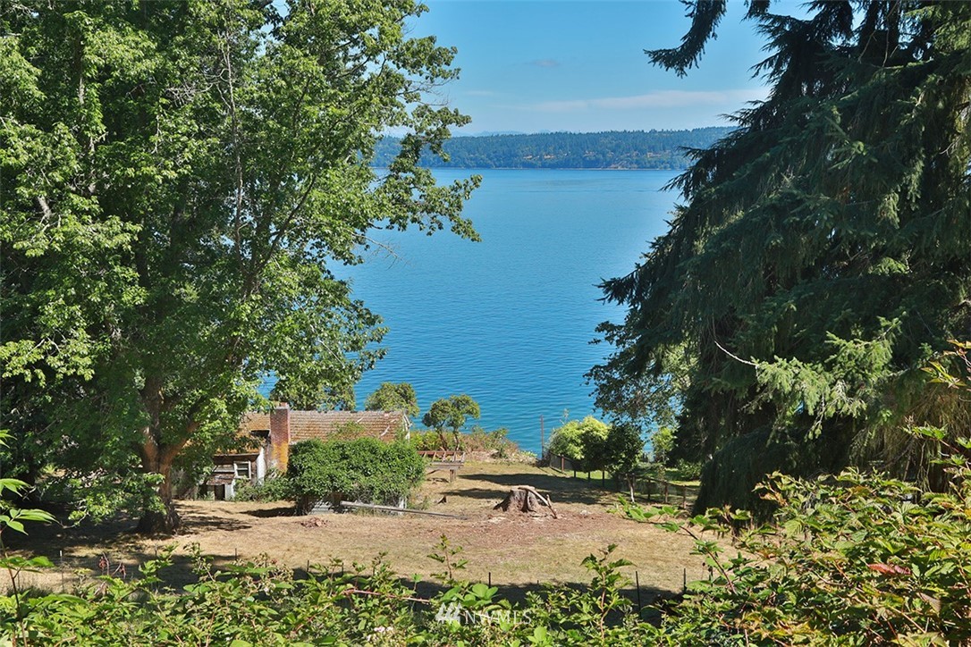 4847 Saratoga Road Langley, WA 98260 - Photo 18 of 40 Gallery Image 18