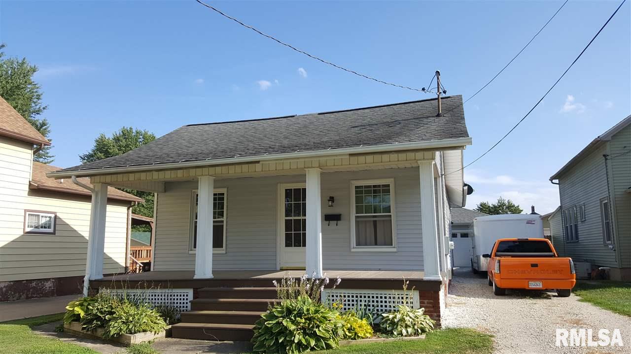 390 West Maple Street Canton, IL 61520 - Photo 1 of 29 Gallery Image 1