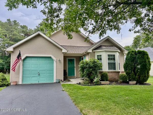 $299,900 | 23 Clear Lake Road, Whiting, NJ 08759