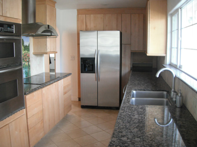 541 Strawberry Road Watsonville, CA 95076 - Photo 19 of 25 Gallery Image 19