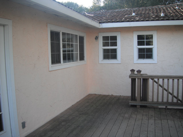 541 Strawberry Road Watsonville, CA 95076 - Photo 4 of 25 Gallery Image 4