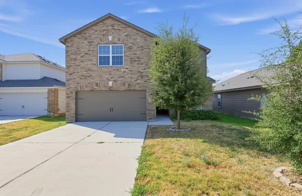 $1,950 | 172 Allington Circle, Jarrell, TX 76537