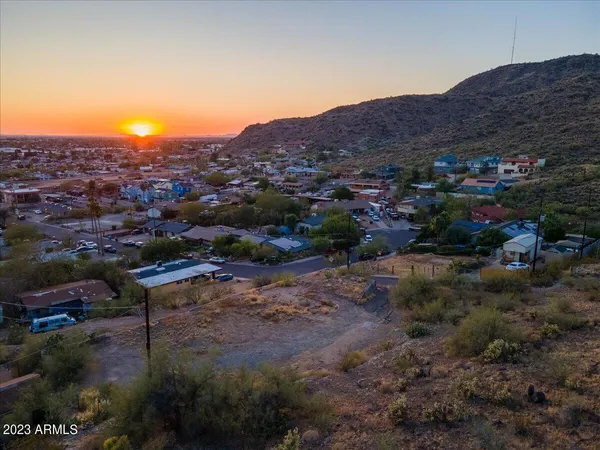 $189,900 | 1265 West Desert Cove Avenue, Phoenix, AZ 85029