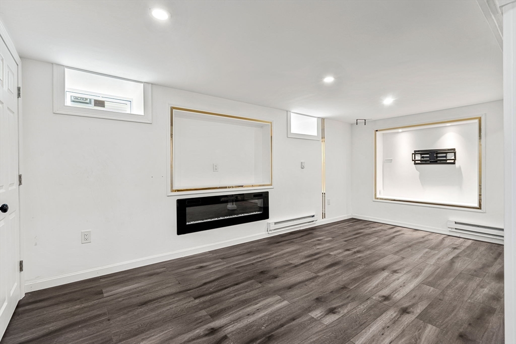 150 East Meadow Road Lowell, MA 01854 - Photo 25 of 30 Gallery Image 25