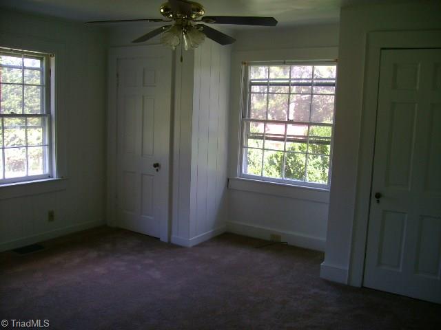 197 Reid Road Thomasville, NC 27360 - Photo 4 of 5 Gallery Image 4