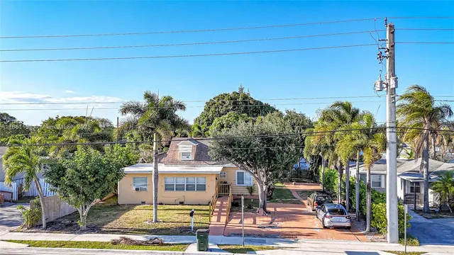 $574,999 | 619 Southwest 10th Street, Delray Beach, FL 33444
