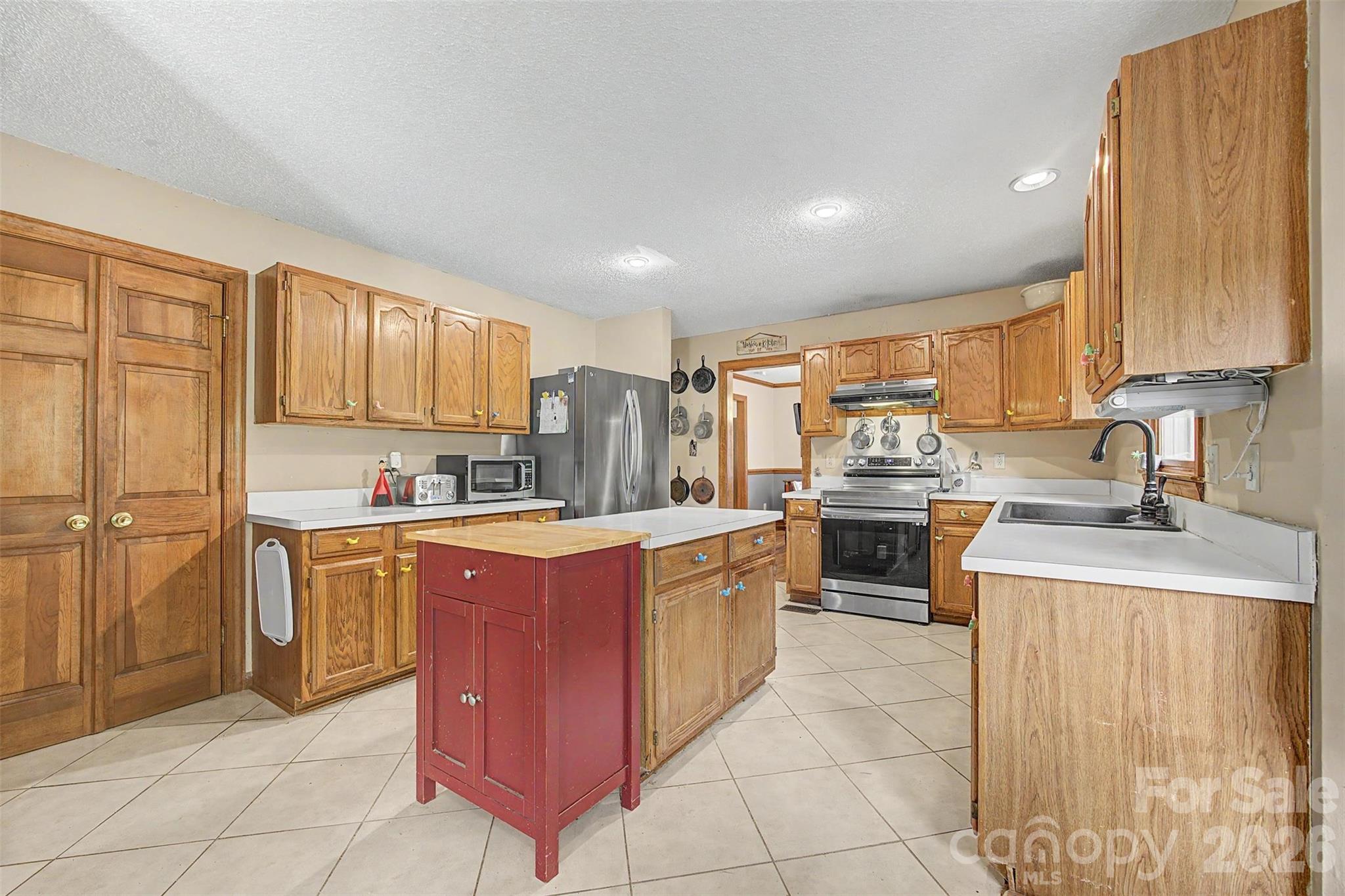 402 Providence Road South Waxhaw, NC 28173 - Photo 13 of 32