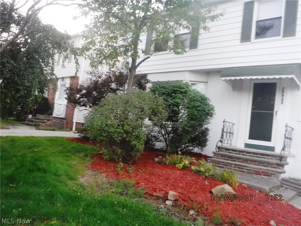 4402 Silsby Road University Heights, OH 44118 - Photo 2 of 13