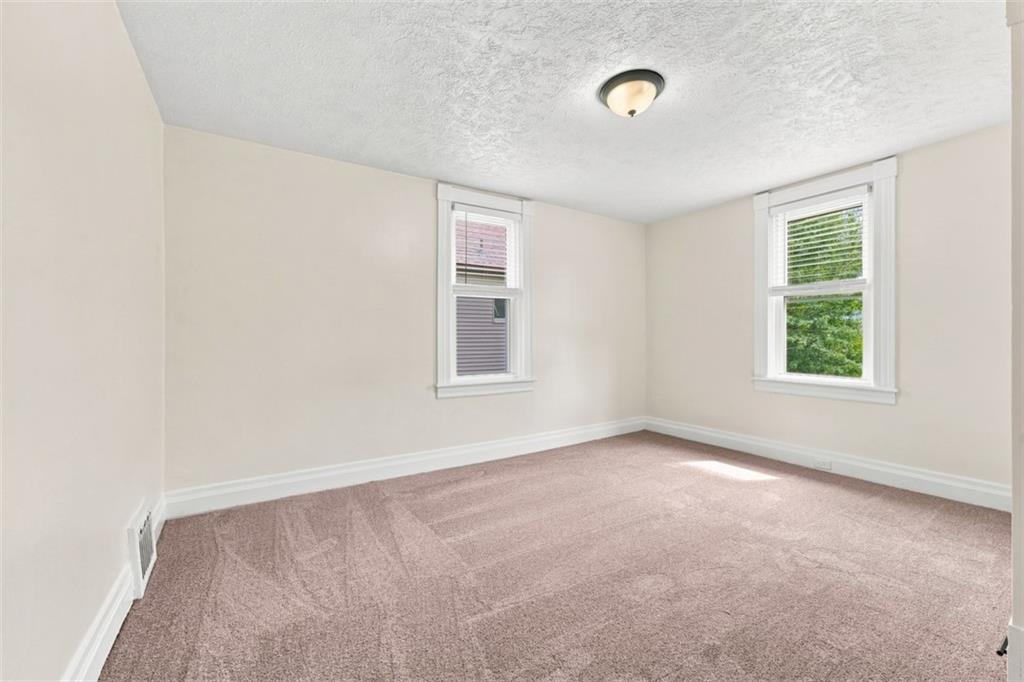 1522 Ridge Avenue Coraopolis, PA 15108 - Photo 23 of 42 Gallery Image 23