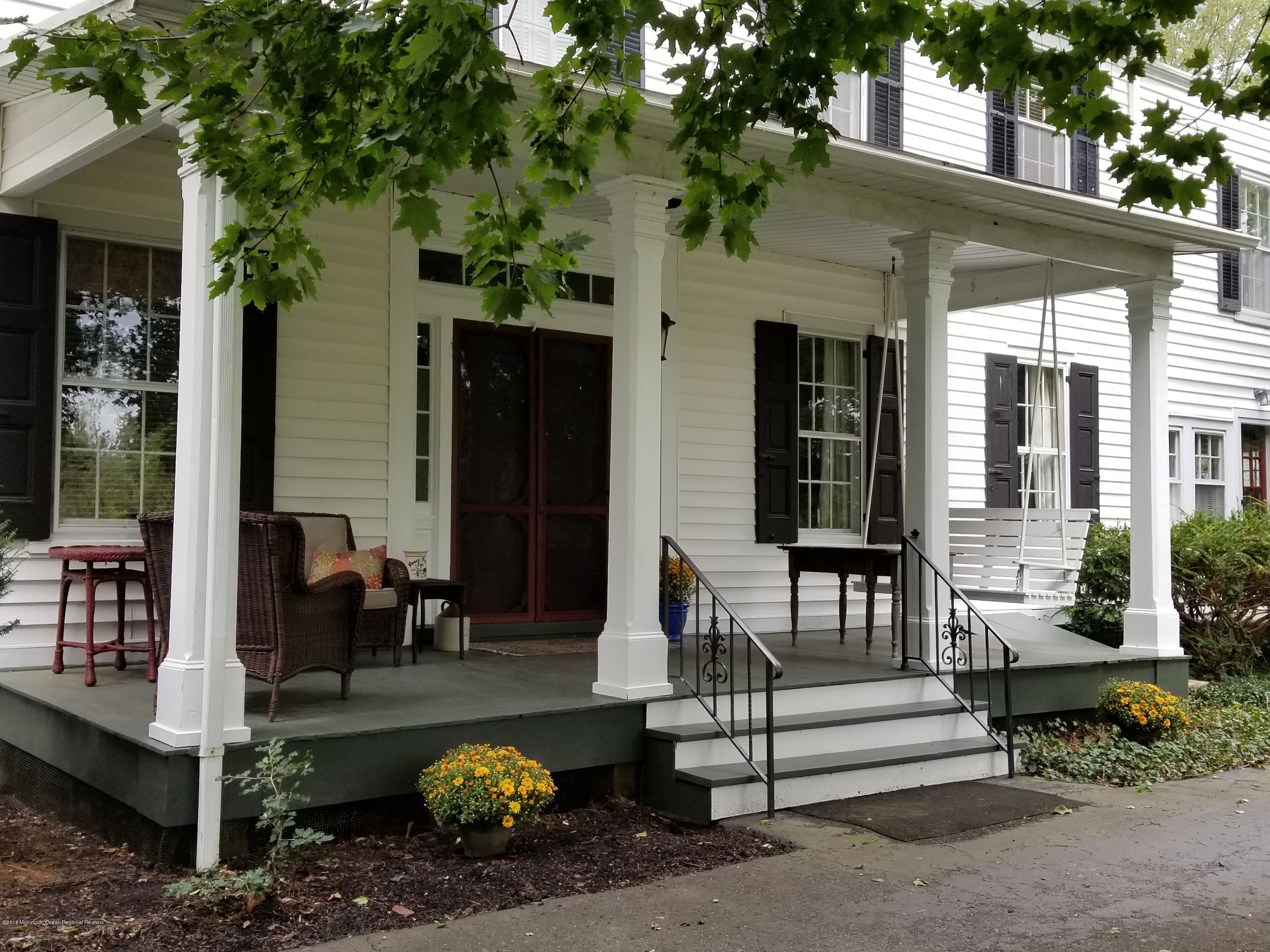 84 Walnford Road Allentown, NJ 08501 - Photo 2 of 50 84 walnford porch new