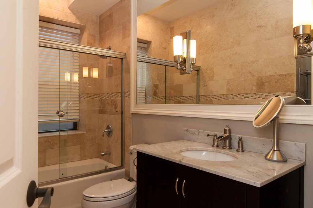 18 Cooper Street, Unit 5 Boston, MA 02113 - Photo 16 of 23 Gallery Image 16