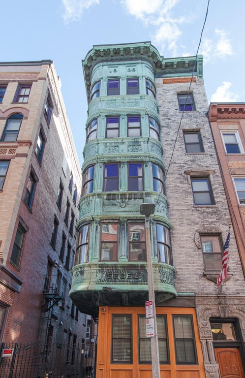 18 Cooper Street, Unit 5 Boston, MA 02113 - Photo 4 of 23 Gallery Image 4
