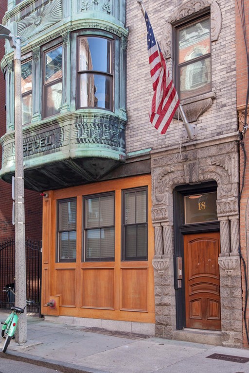 18 Cooper Street, Unit 5 Boston, MA 02113 - Photo 5 of 23 Gallery Image 5