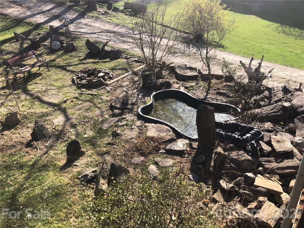 289 Long Branch Road Clyde, NC 28721 - Photo 24 of 44 a picture of street view