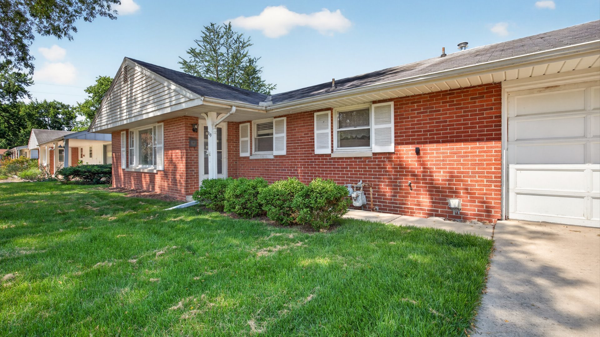 919 Vale Street Bloomington, IL 61701 - Photo 39 of 40