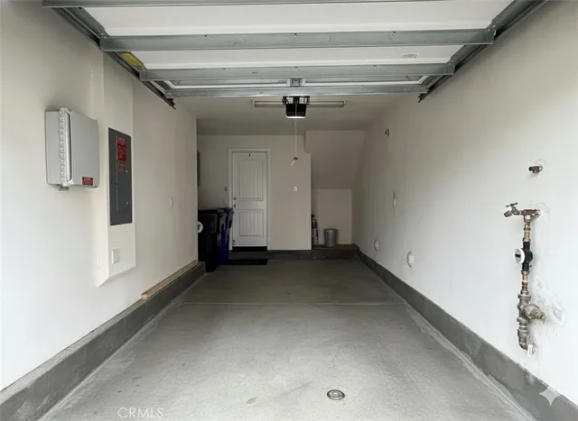 $2,480 | 16502 Casa Grande Avenue, Unit 425, Fontana, CA 92336