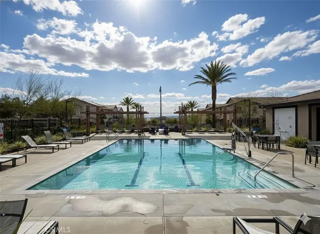 $2,480 | 16502 Casa Grande Avenue, Unit 425, Fontana, CA 92336