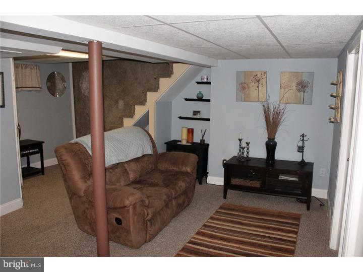355 Shaw Road Ridley Park, PA 19078 - Photo 9 of 17