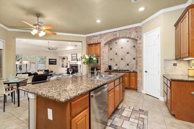 $559,900 | 6119 Peachtree Hill Court, Kingwood, TX 77345