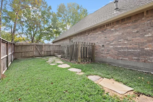 $559,900 | 6119 Peachtree Hill Court, Kingwood, TX 77345