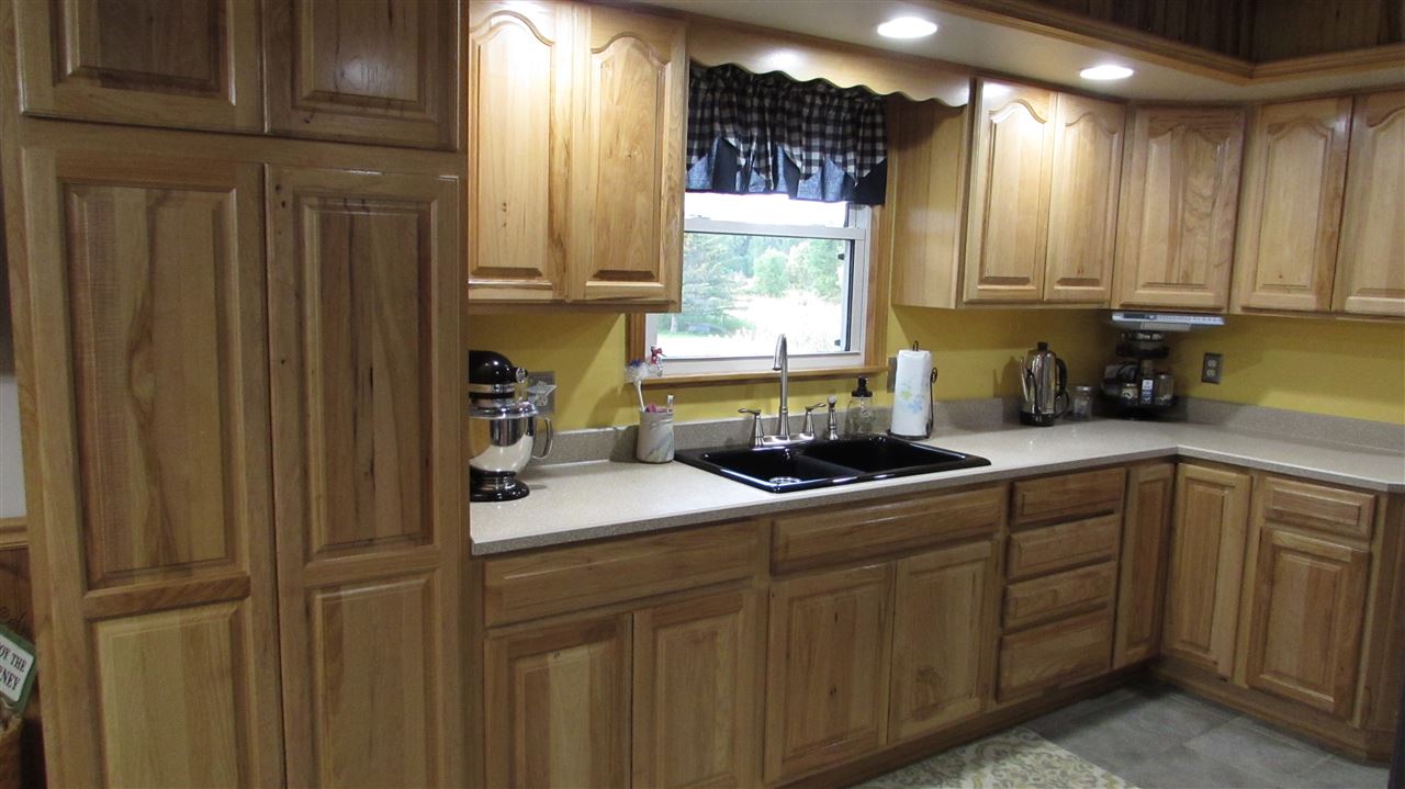 7425 Lake Road Millington, MI 48746 - Photo 11 of 40 Gallery Image 11
