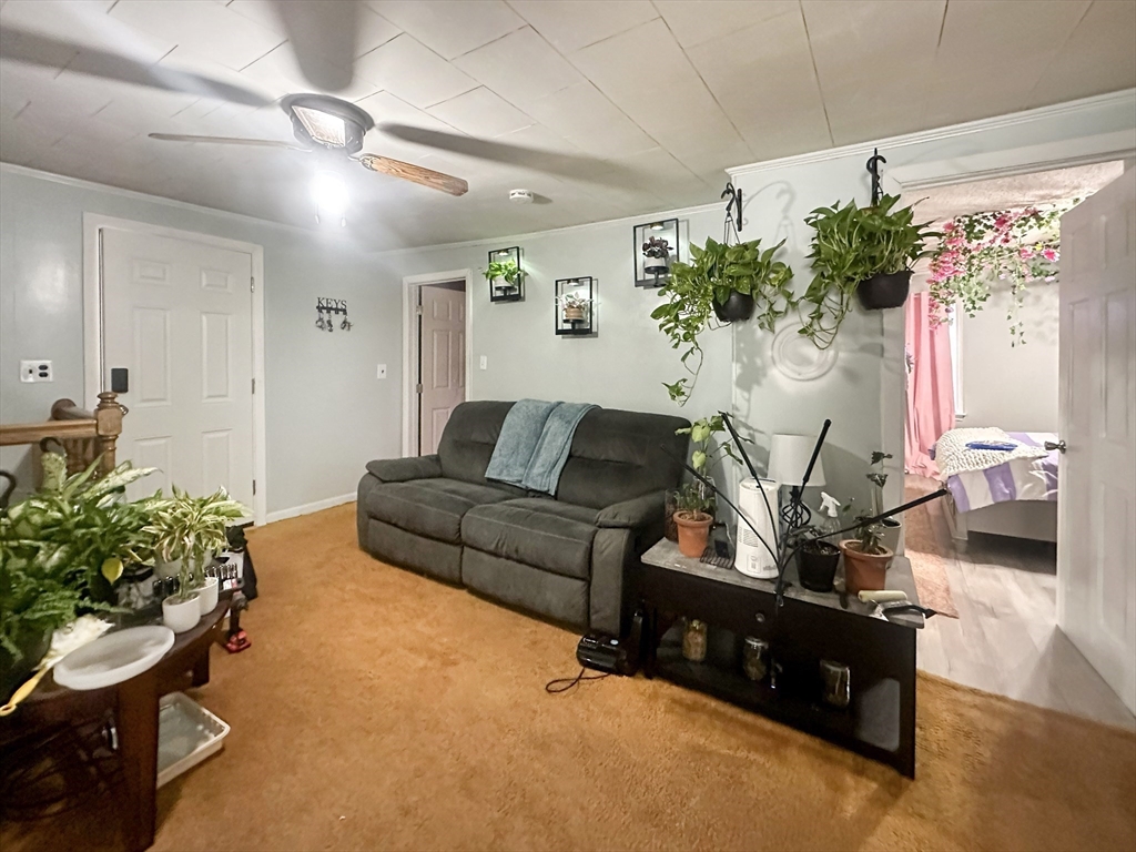 366 Alden Street Fall River, MA 02723 - Photo 12 of 23