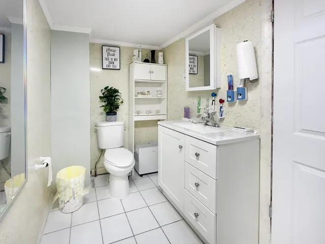 $480,000 | 366 Alden Street, Fall River, MA 02723