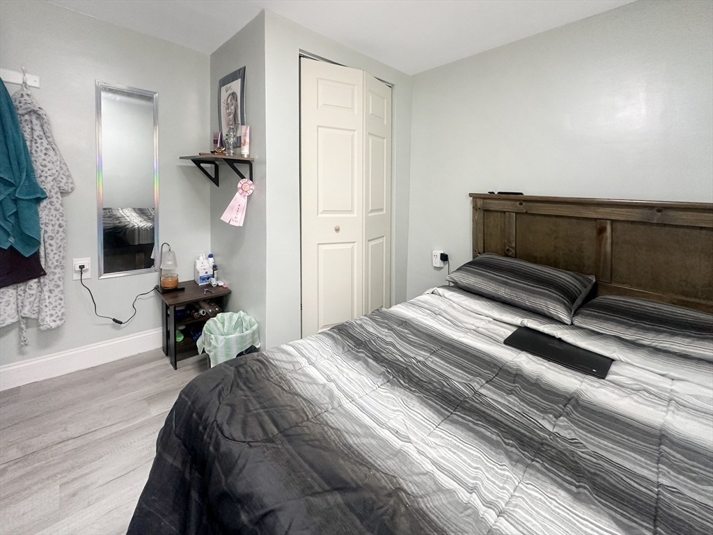 366 Alden Street Fall River, MA 02723 - Photo 7 of 23