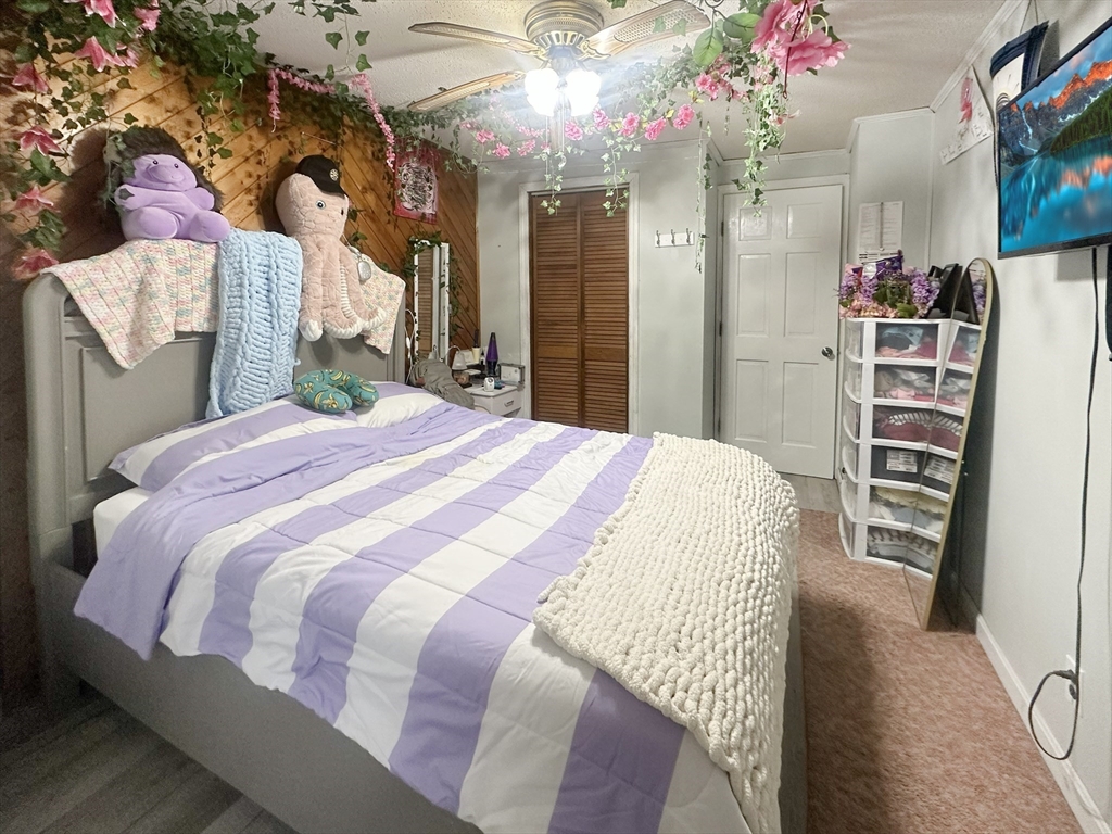 366 Alden Street Fall River, MA 02723 - Photo 9 of 23