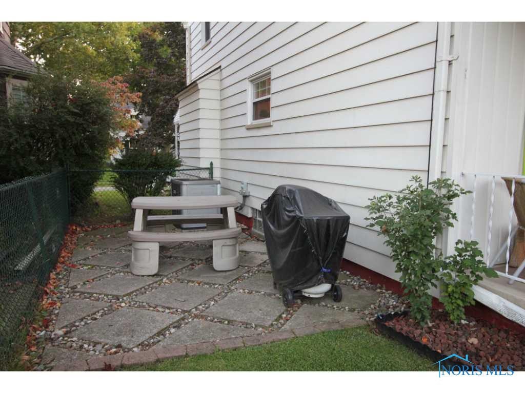 1352 Corbin Road Toledo, OH 43612 - Photo 19 of 20 Gallery Image 19
