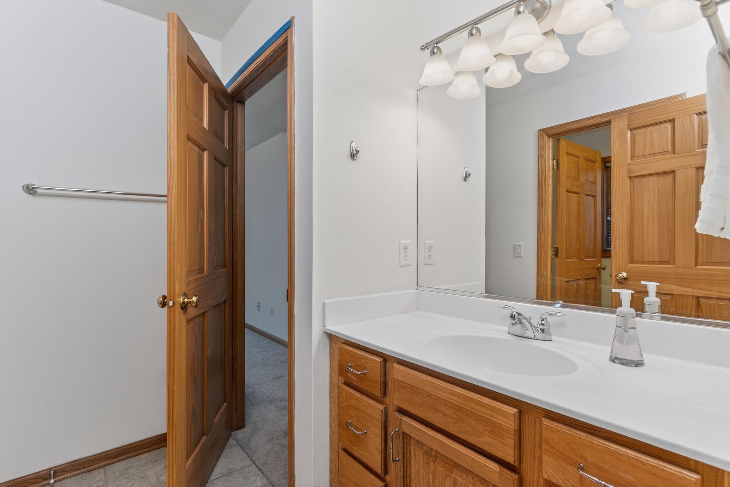 8701 Nelson Crossing Verona, WI 53593 - Photo 49 of 77