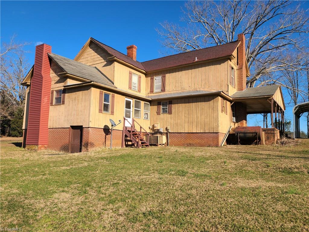 6930 Walnut Cove Road Walkertown, NC 27051 - Photo 3 of 28 Gallery Image 3