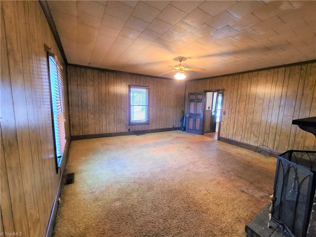 6930 Walnut Cove Road Walkertown, NC 27051 - Photo 7 of 28 Gallery Image 7