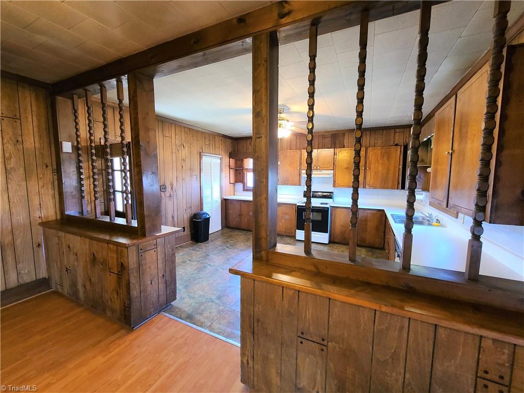 6930 Walnut Cove Road Walkertown, NC 27051 - Photo 9 of 28 Gallery Image 9