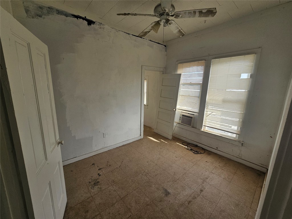 605 East 13th Street Big Spring, TX 79720 - Photo 11 of 23