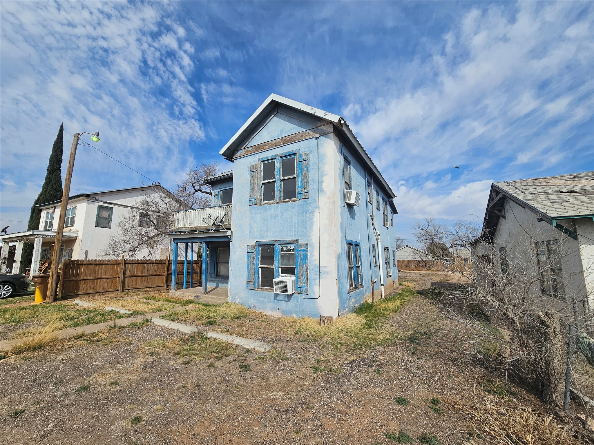 605 East 13th Street Big Spring, TX 79720 - Photo 2 of 23