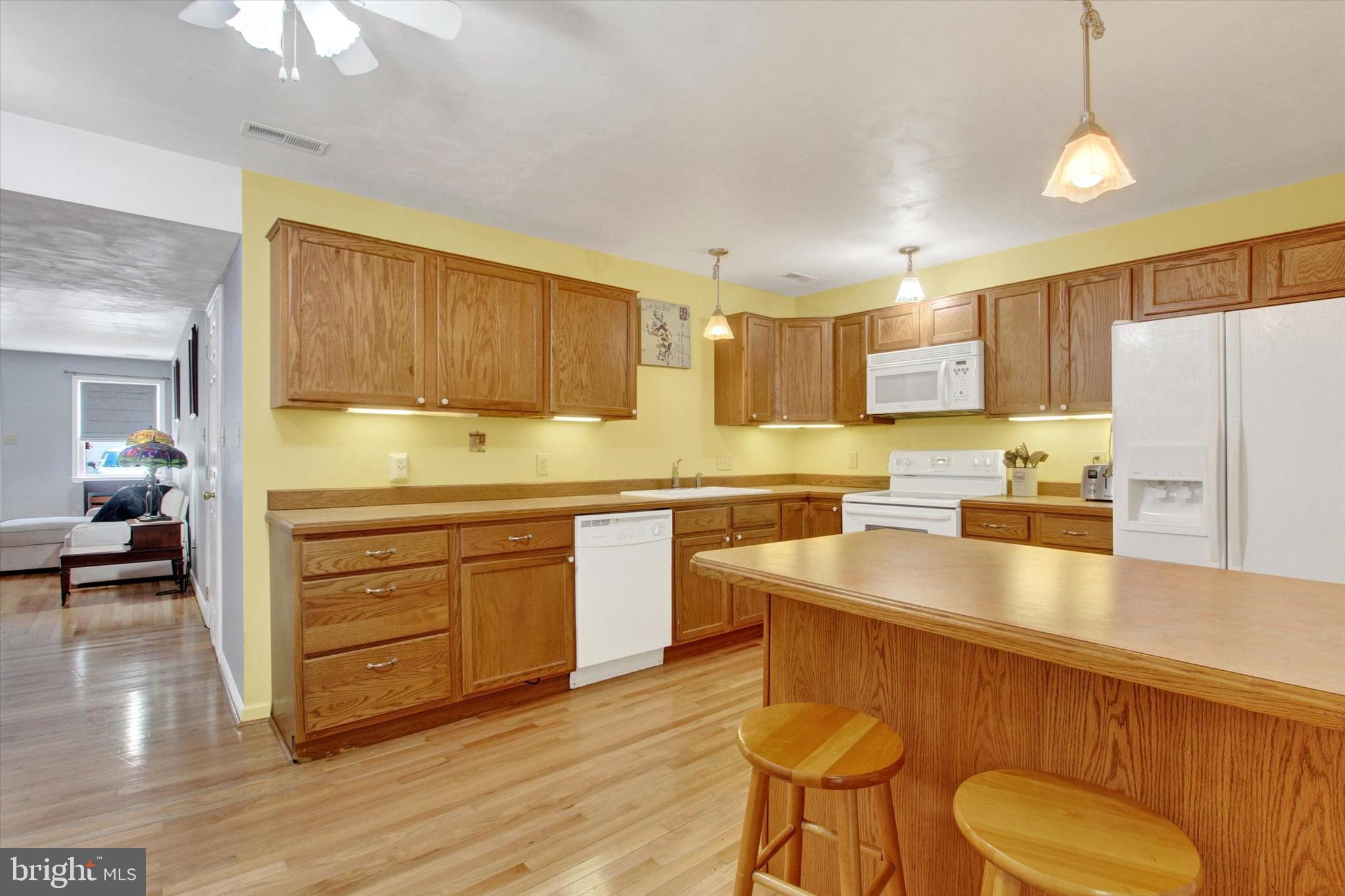 409 Springbrook Court Hanover, PA 17331 - Photo 9 of 28