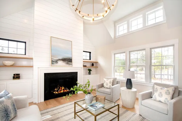 $2,299,000 | 615 Keene Street, Duxbury, MA 02332