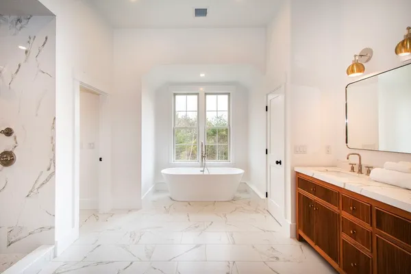 $2,299,000 | 615 Keene Street, Duxbury, MA 02332