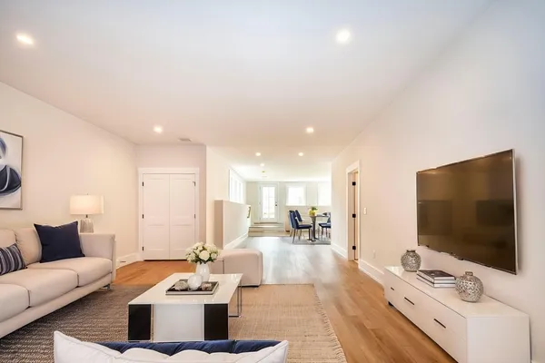 $2,299,000 | 615 Keene Street, Duxbury, MA 02332