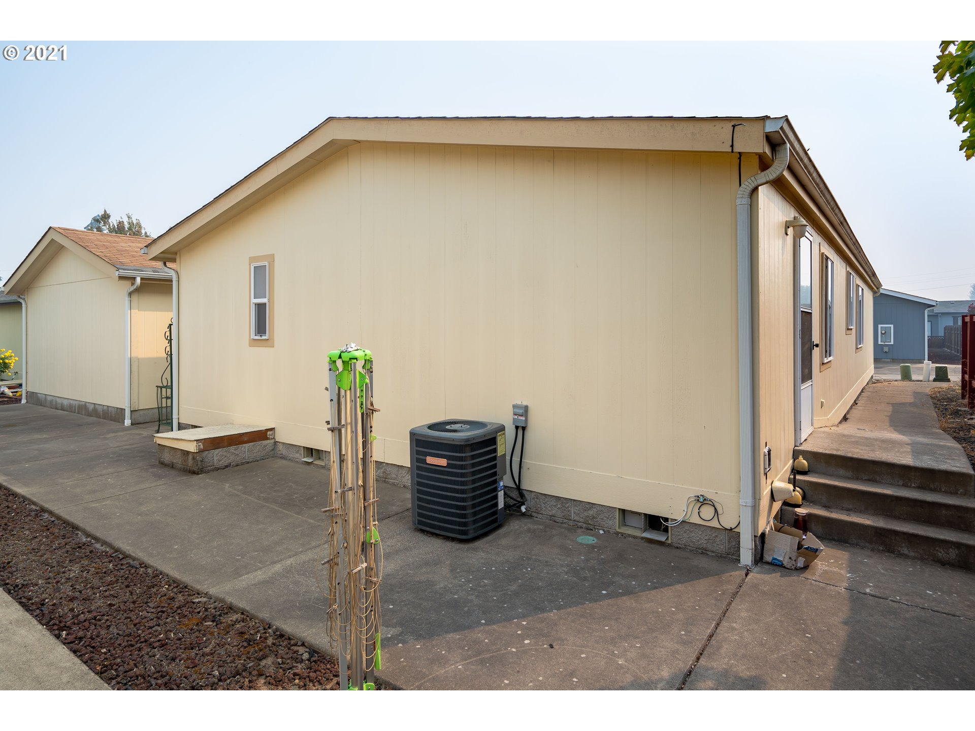 2525 Maia Loop Springfield, OR 97477 - Photo 27 of 27 a view of storage and utility room
