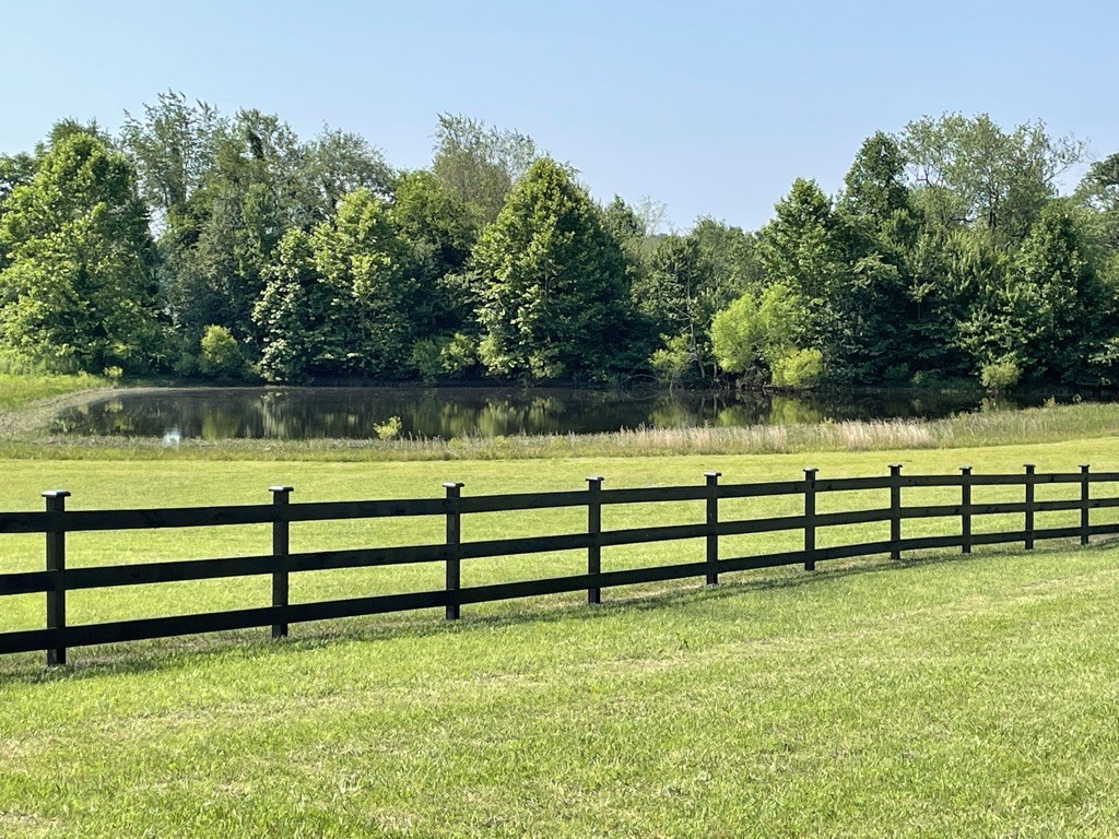 580 Womack Road Bethpage, TN 37022 - Photo 10 of 11 a view of park bench